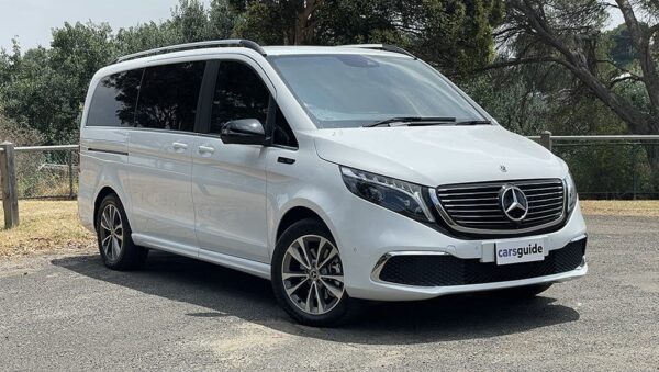 Mercedes Vito / EQV